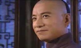 李卫当官2在线观看,笑料百出官场风云再现