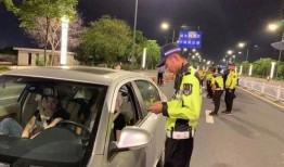 交警抓车爆料视频播放,视频曝光惊心动魄抓捕过程