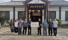 周厨餐厅爆料新闻视频播放