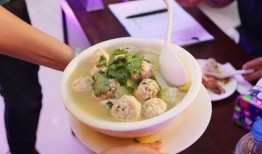 吃瓜美食小说免费阅读,穿越时空的味蕾冒险
