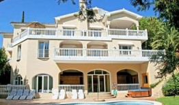 马先生最新爆料别墅博主,别墅博主背后的惊人真相